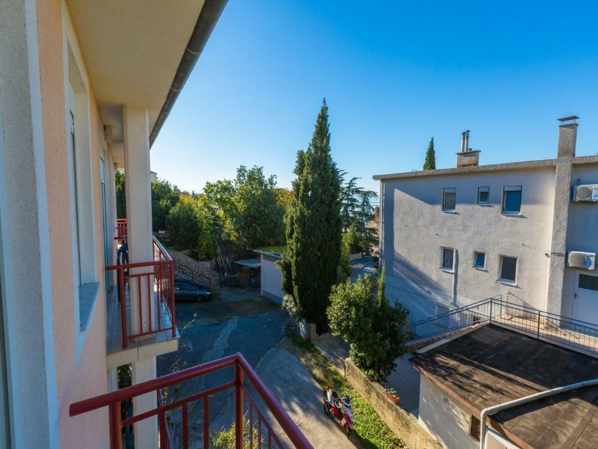 Apartments Ani Crikvenica Bagian luar foto