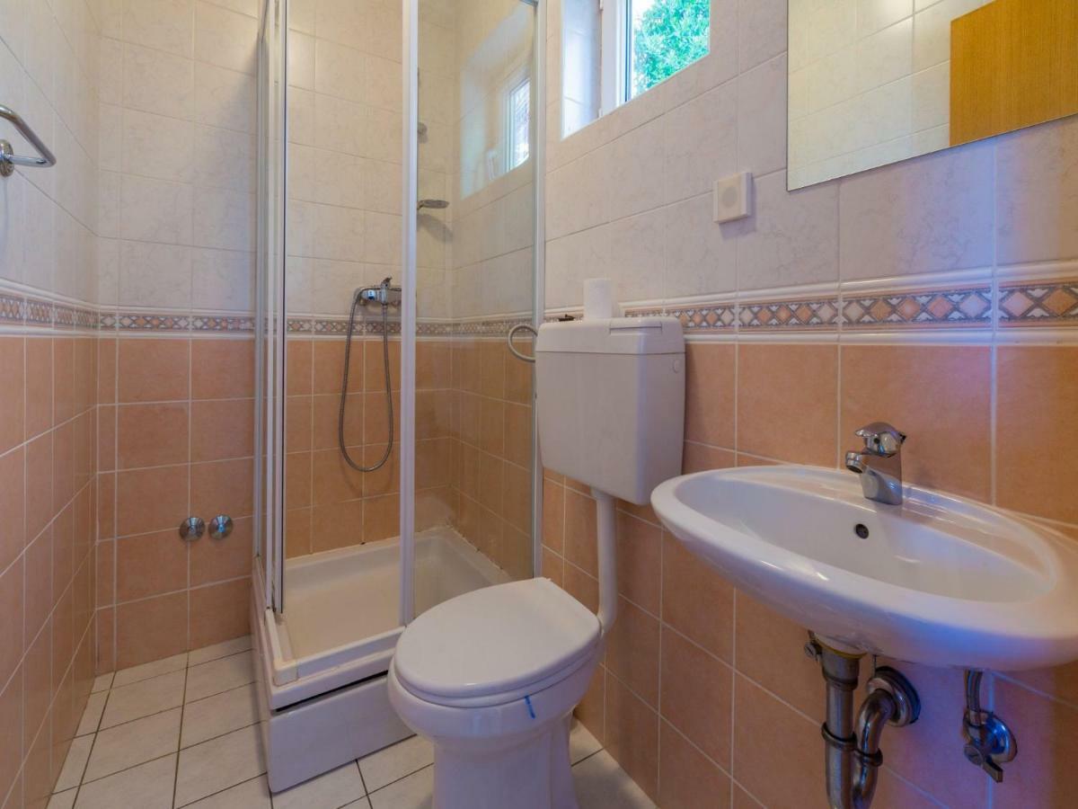 Apartments Ani Crikvenica Bagian luar foto
