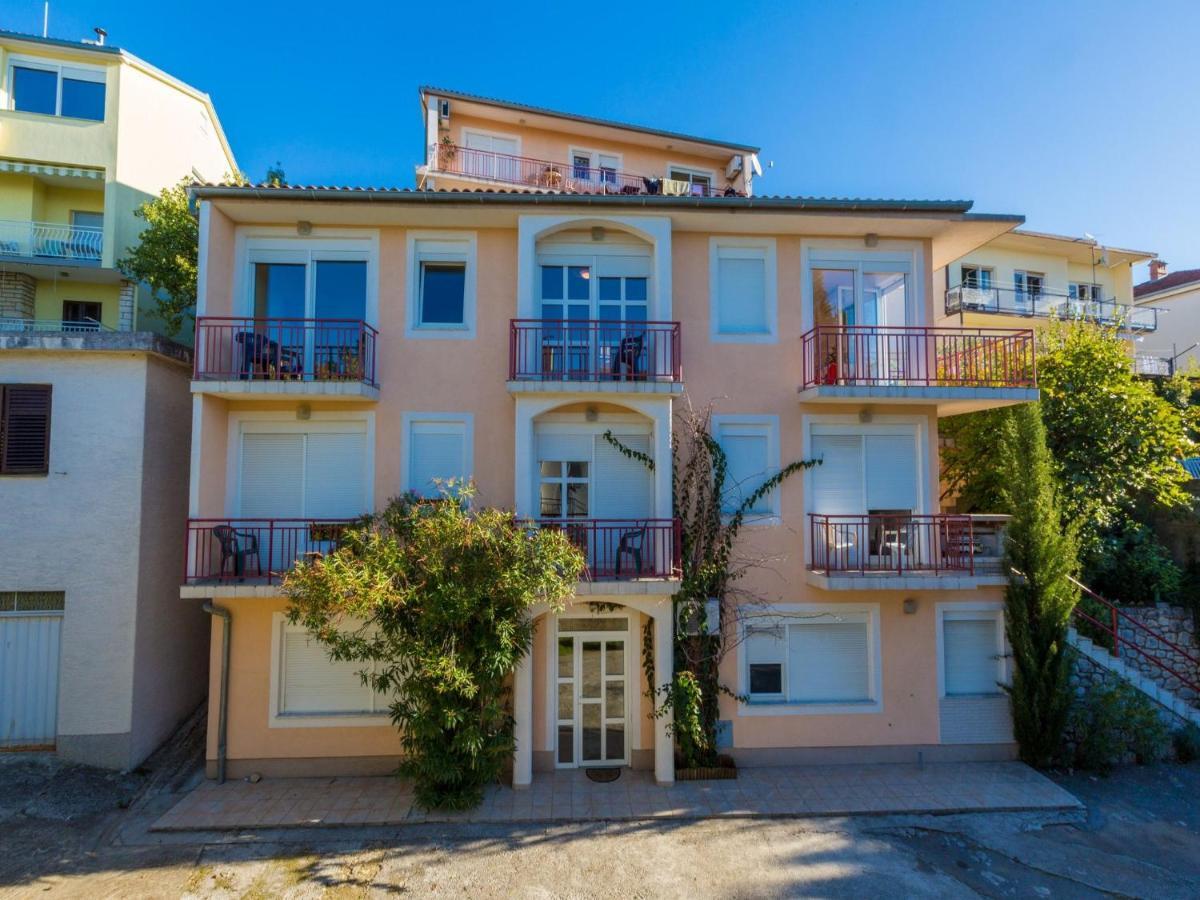 Apartments Ani Crikvenica Bagian luar foto