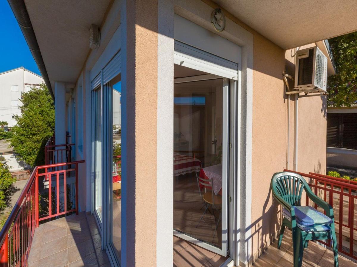 Apartments Ani Crikvenica Bagian luar foto