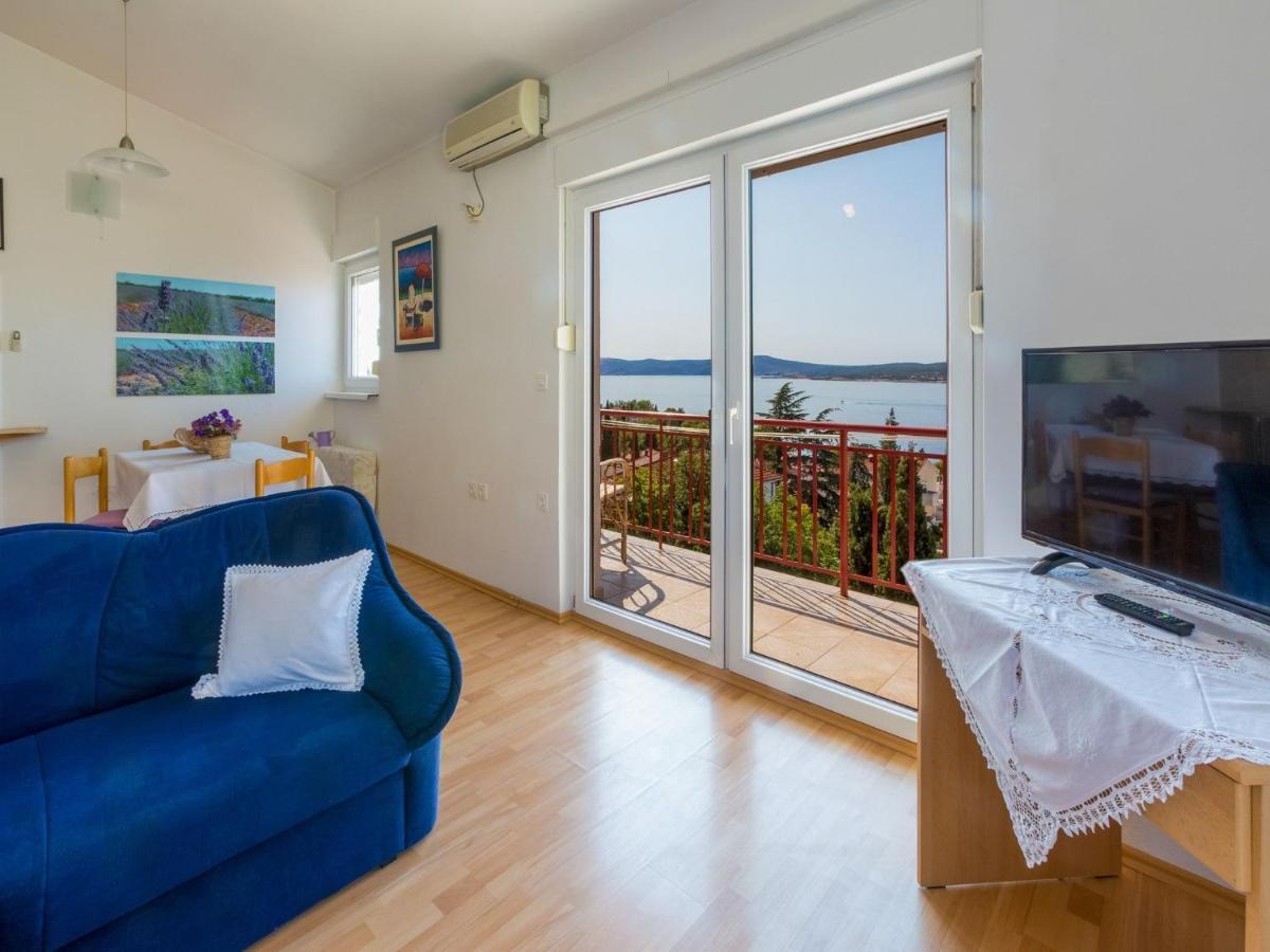 Apartments Ani Crikvenica Bagian luar foto
